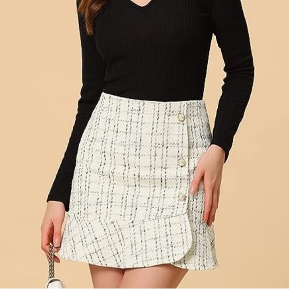 NWT! Allegra K Women's Plaid Skirts Ruffle Hem Button Decor Tweed Mini Skirt - Picture 4 of 5